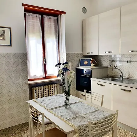 Fiori E Frutti - Piano Terra - Rez De Chaussee Apartment *